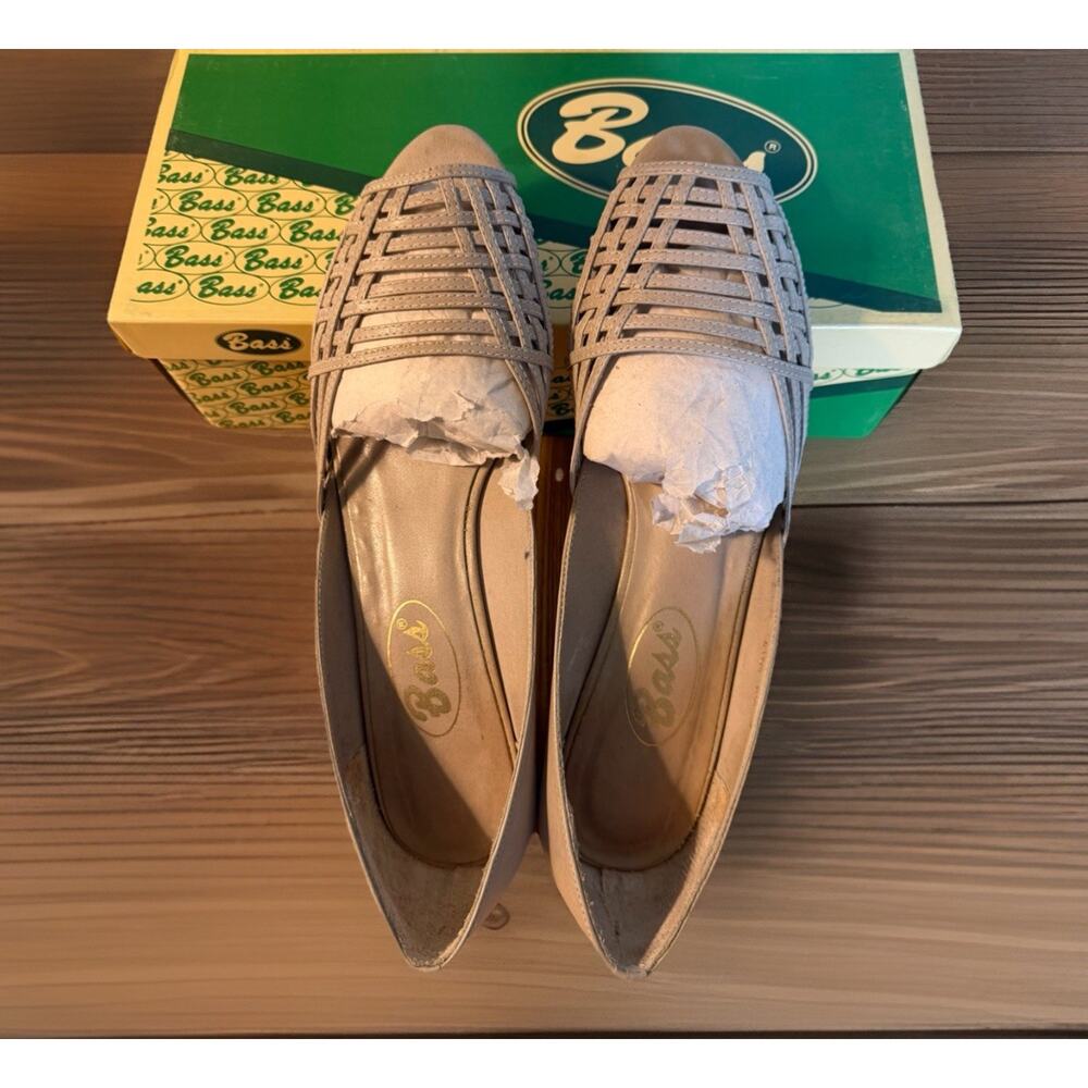 Bass Vintage Woven Peep Toe Heels Beige Leather Wood Heel Cottagecore Sz 8.5